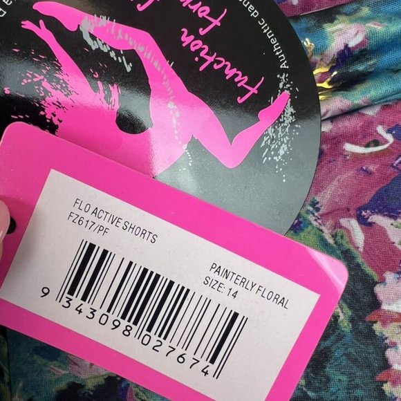 Flo Active Girl’s Floral Short Shorts Size 14 - Picture 3 of 3